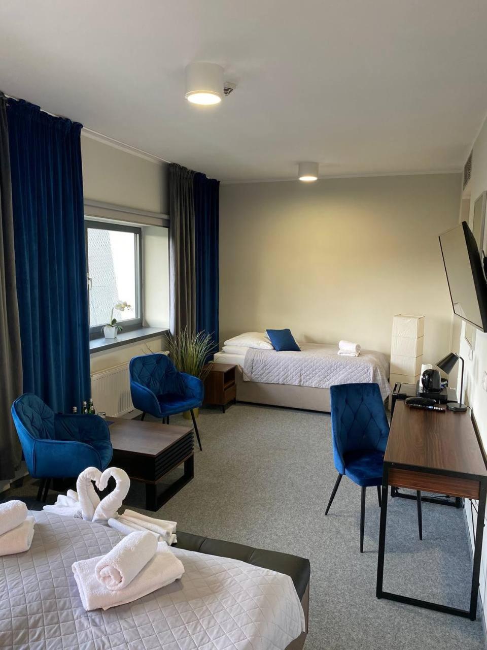 Hotel Aqua-Zdroj Wałbrzych Esterno foto