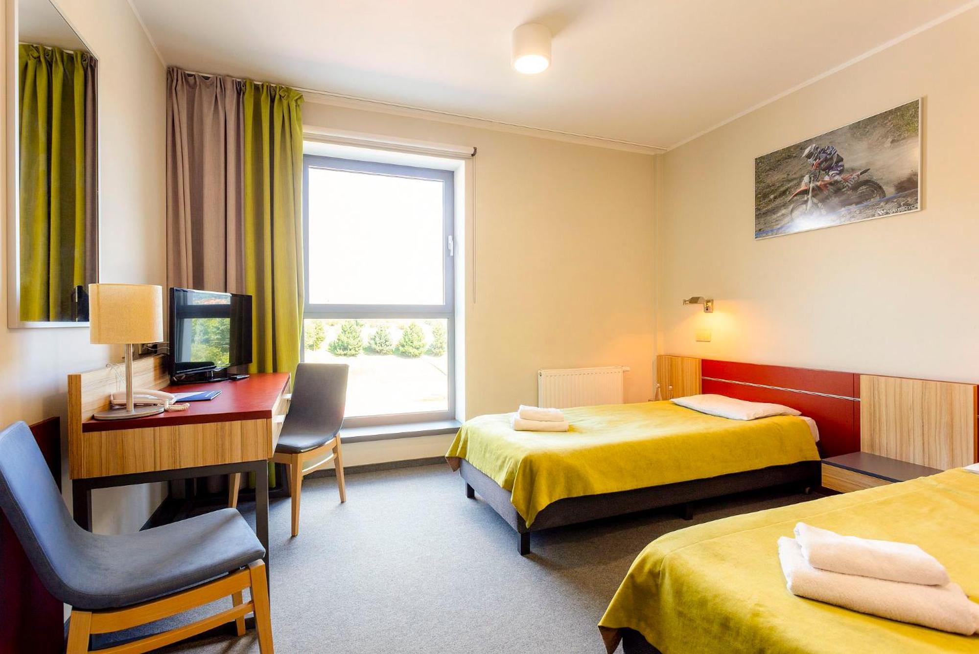 Hotel Aqua-Zdroj Wałbrzych Esterno foto